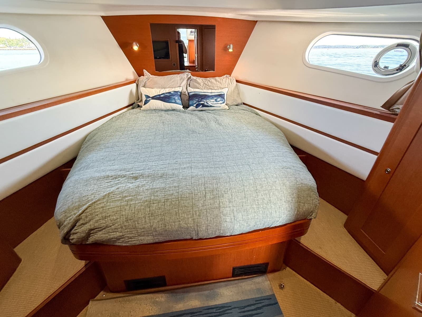 2015 Beneteau Swift Trawler 44