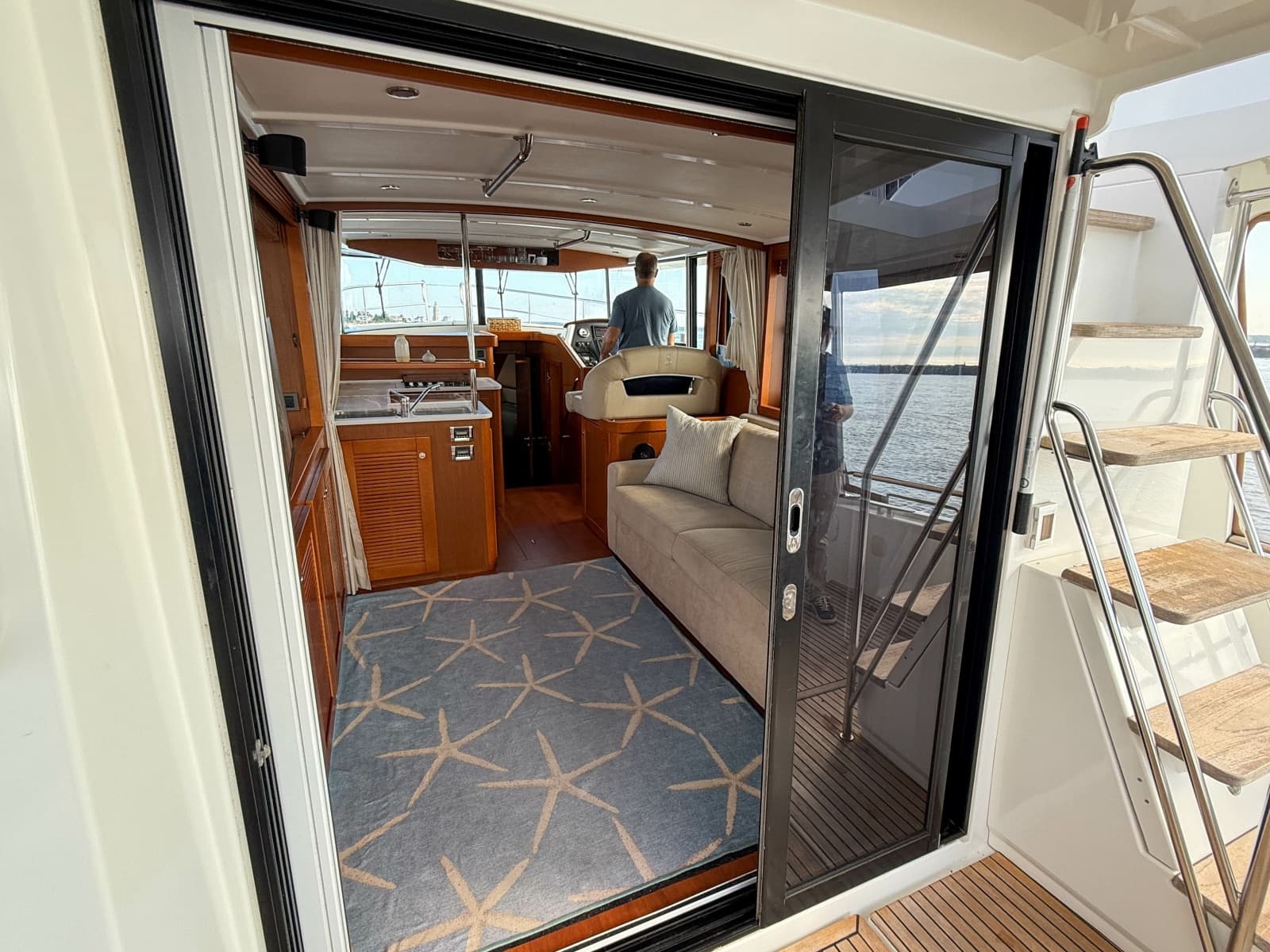 2015 Beneteau Swift Trawler 44
