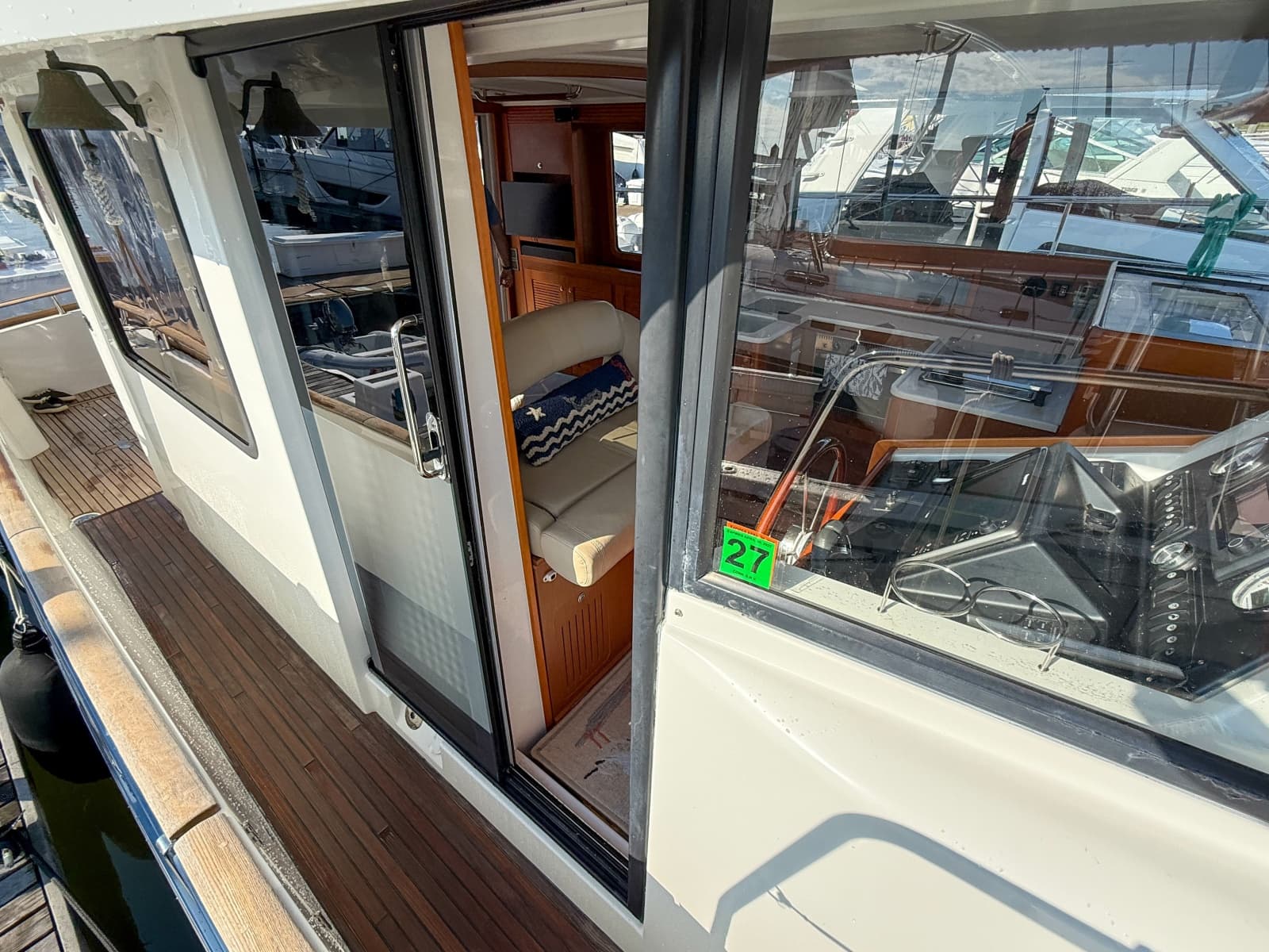 2015 Beneteau Swift Trawler 44