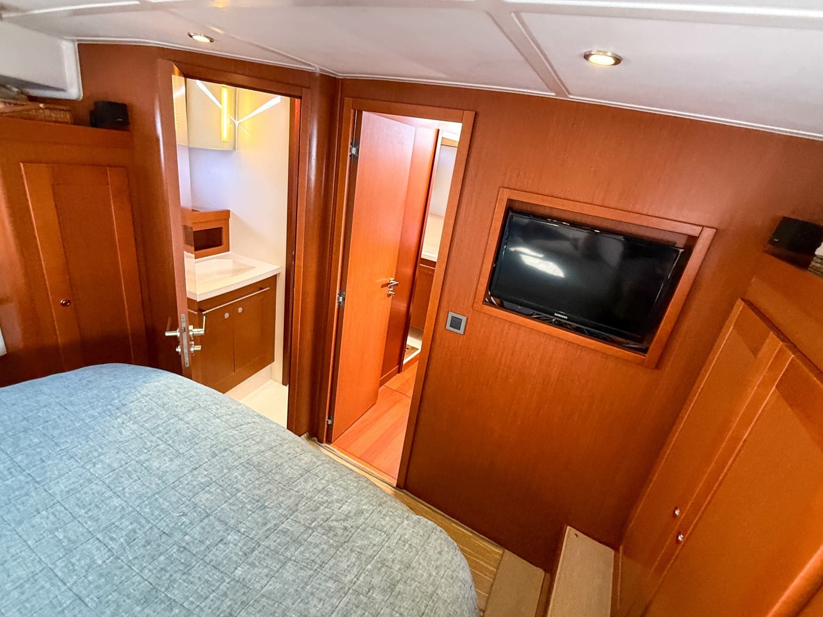 2015 Beneteau Swift Trawler 44
