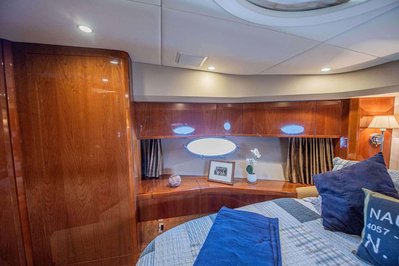 2006 Princess V65