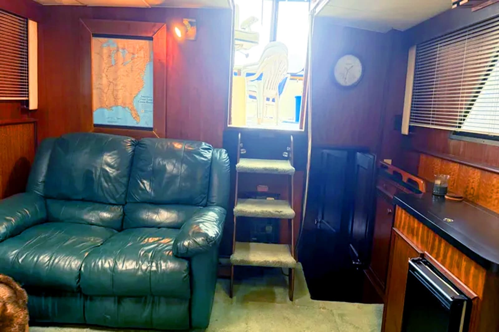 1973 Hatteras Double Cabin