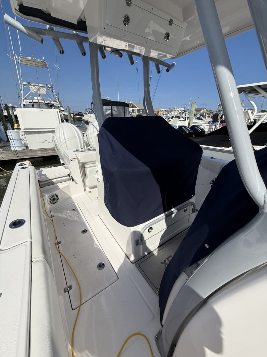 2025 Sea Fox 288 Commander