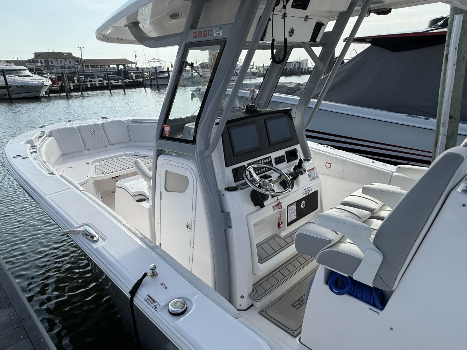 2025 Sea Fox 288 Commander