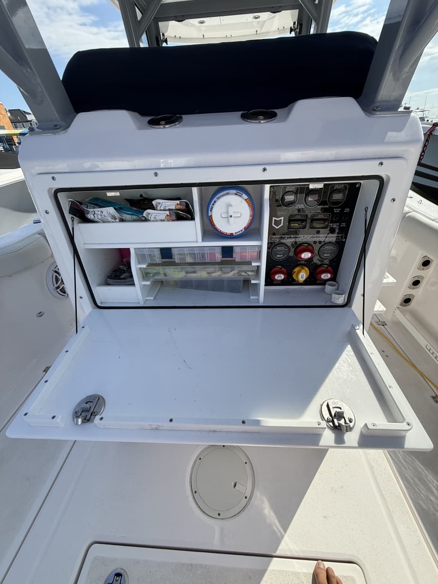 2025 Sea Fox 288 Commander