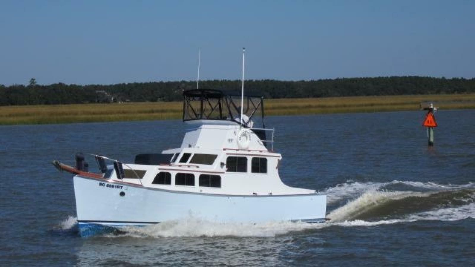 1952 Custom Rose Brothers 32 Flybridge