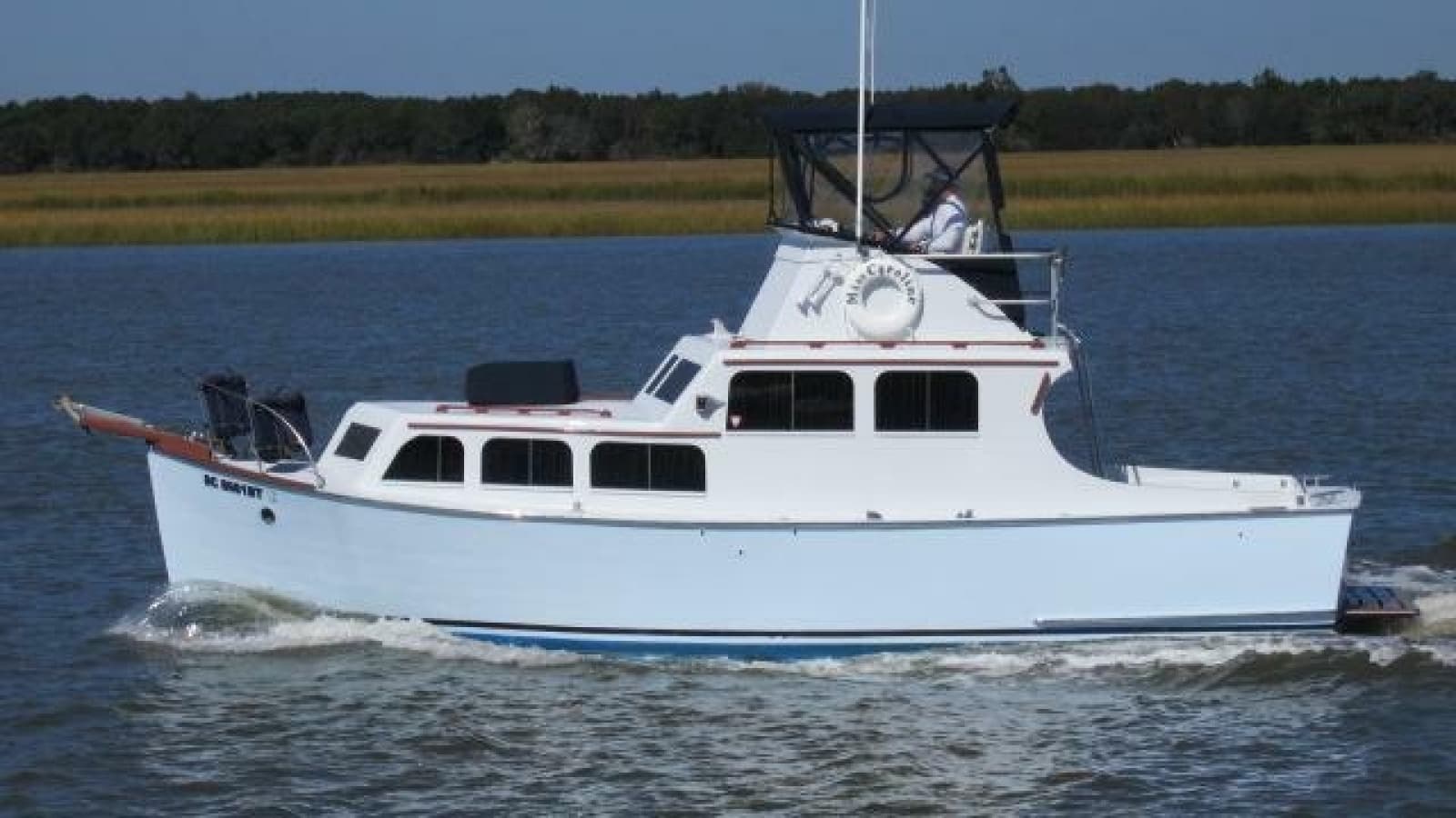 1952 Custom Rose Brothers 32 Flybridge