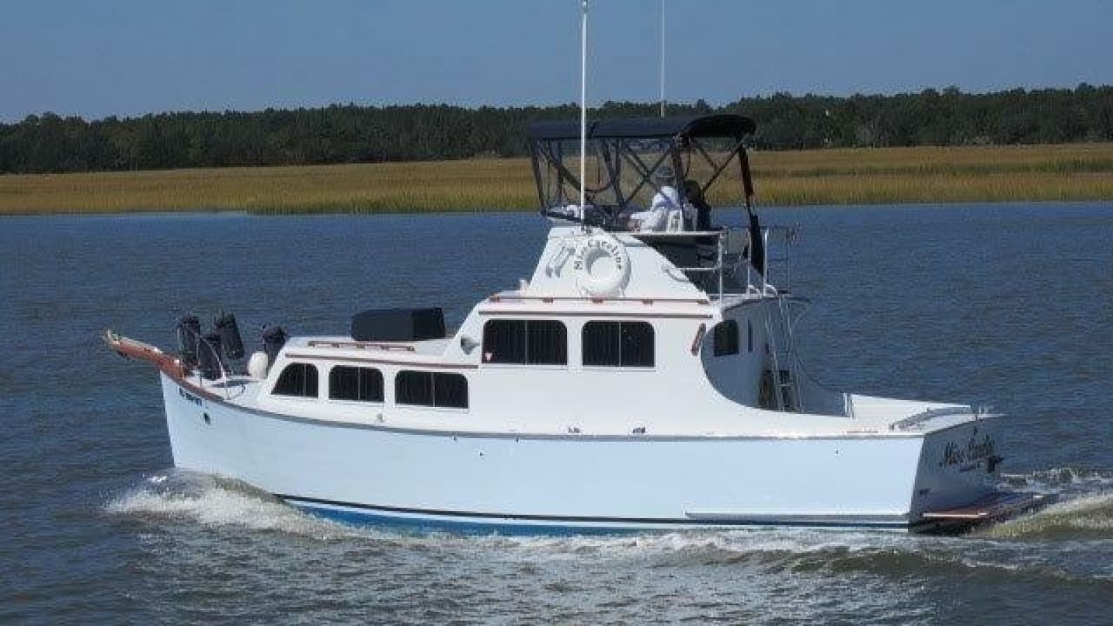 1952 Custom Rose Brothers 32 Flybridge