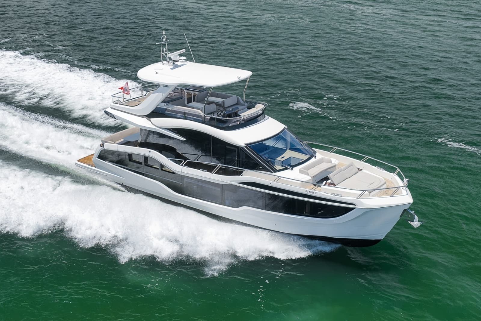 2023 Galeon 