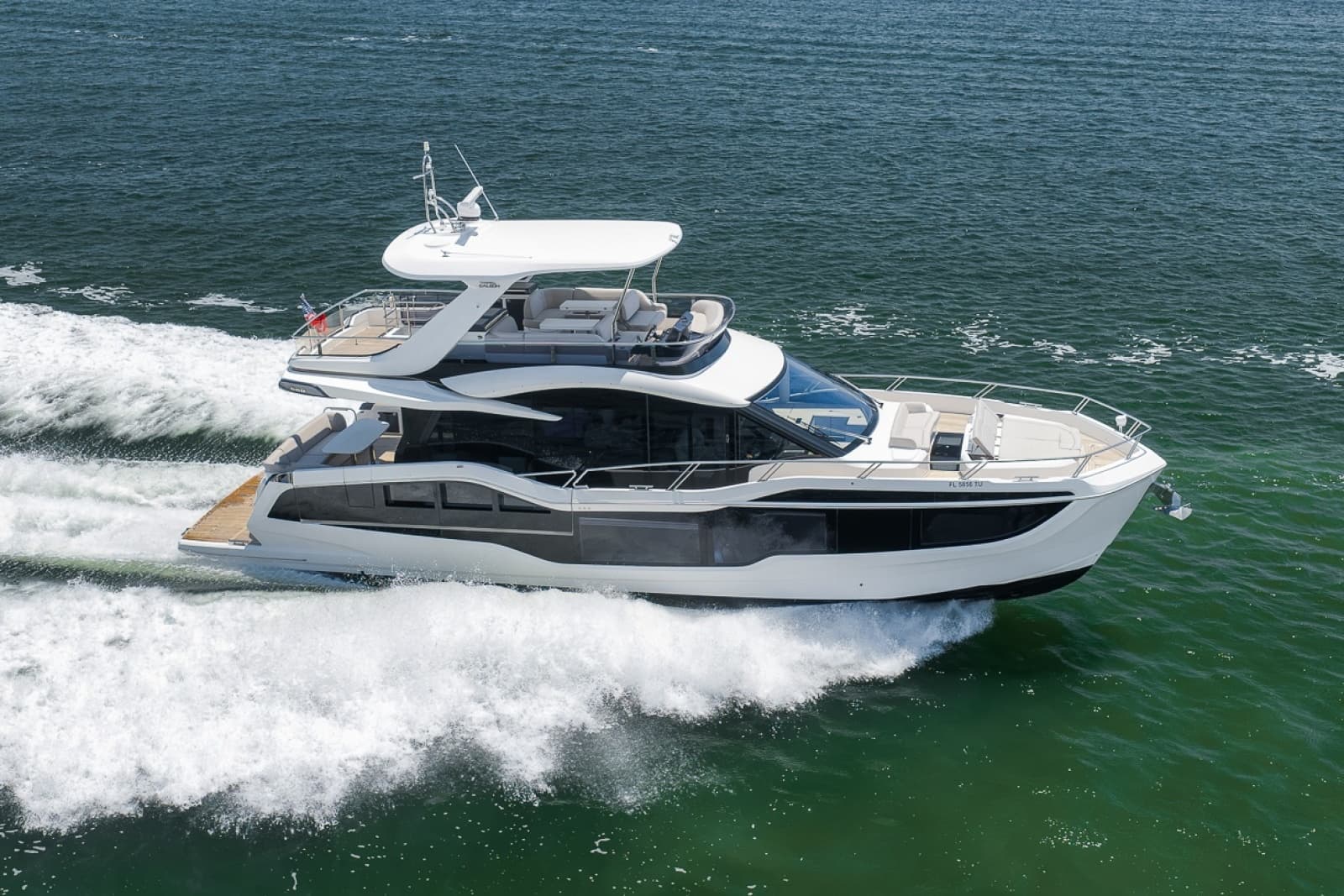 2023 Galeon 