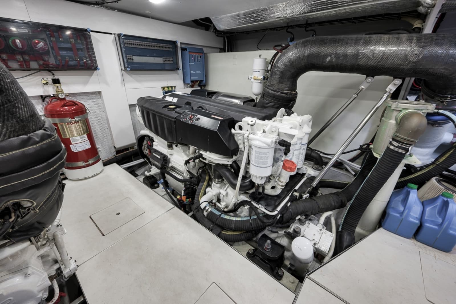 2023 Galeon 