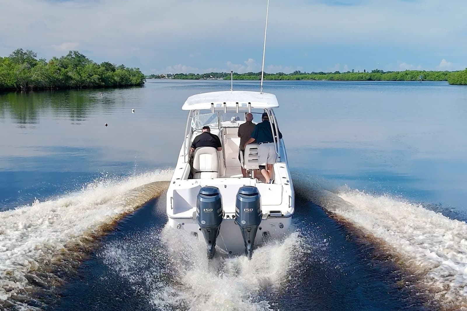 2013 Grady-White Freedom 275