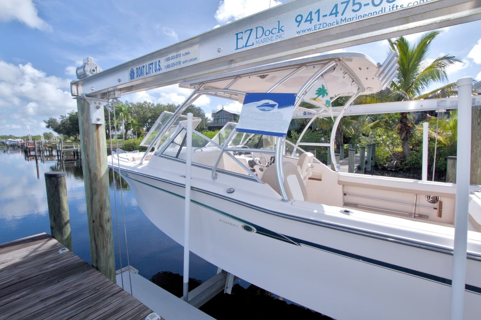 2013 Grady-White Freedom 275