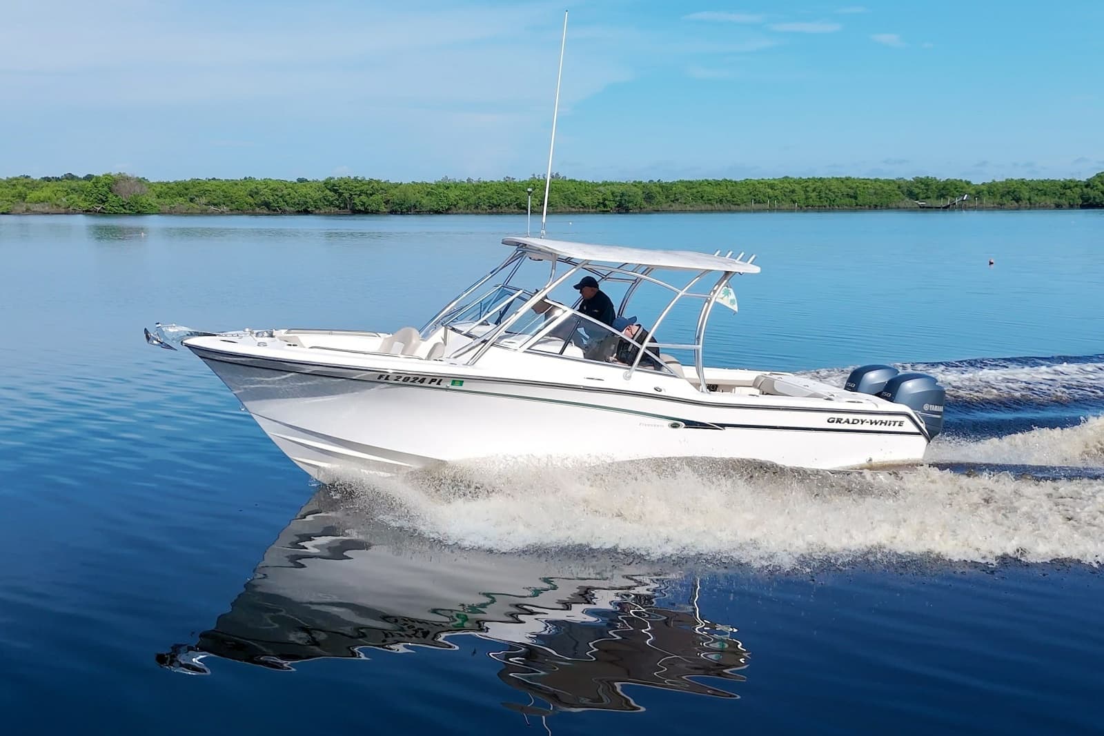2013 Grady-White Freedom 275