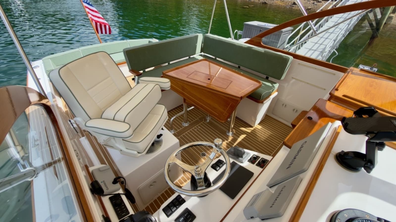 2023 Fortier 33