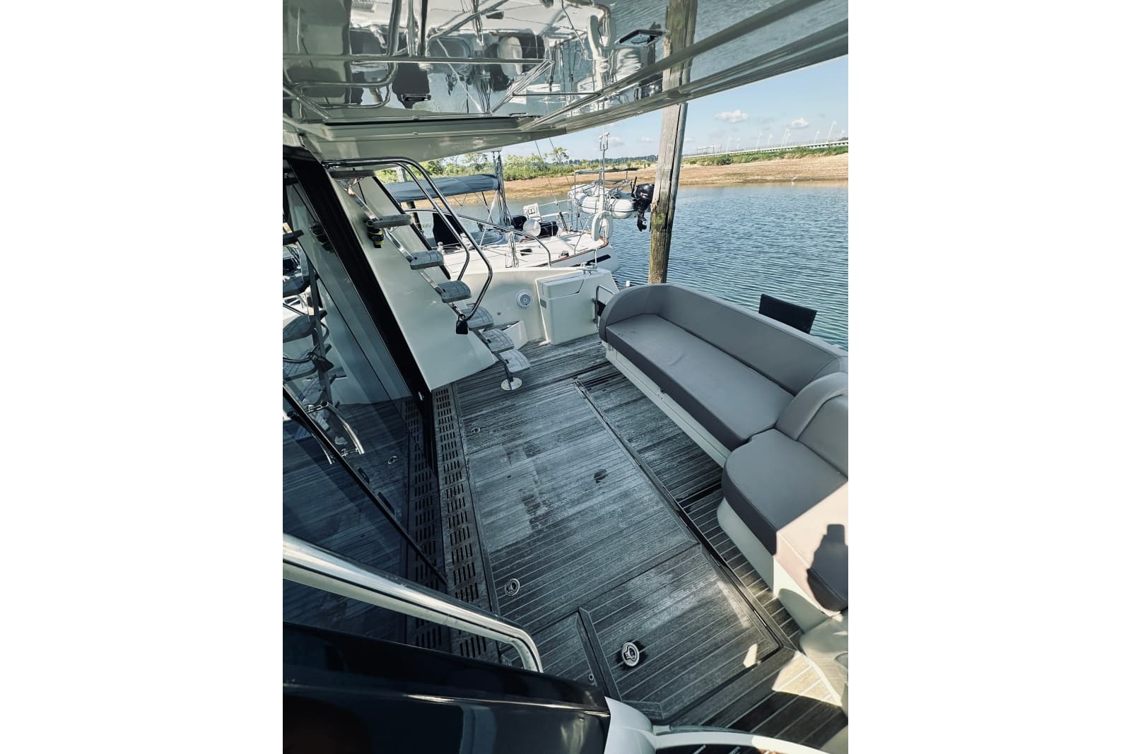 2016 Monte Carlo Yachts MC4