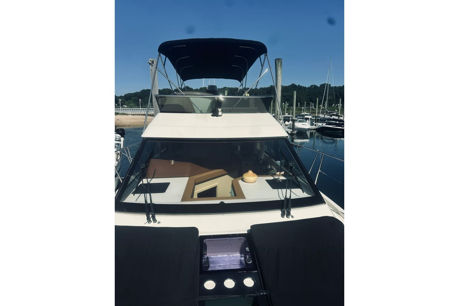 2016 Monte Carlo Yachts MC4