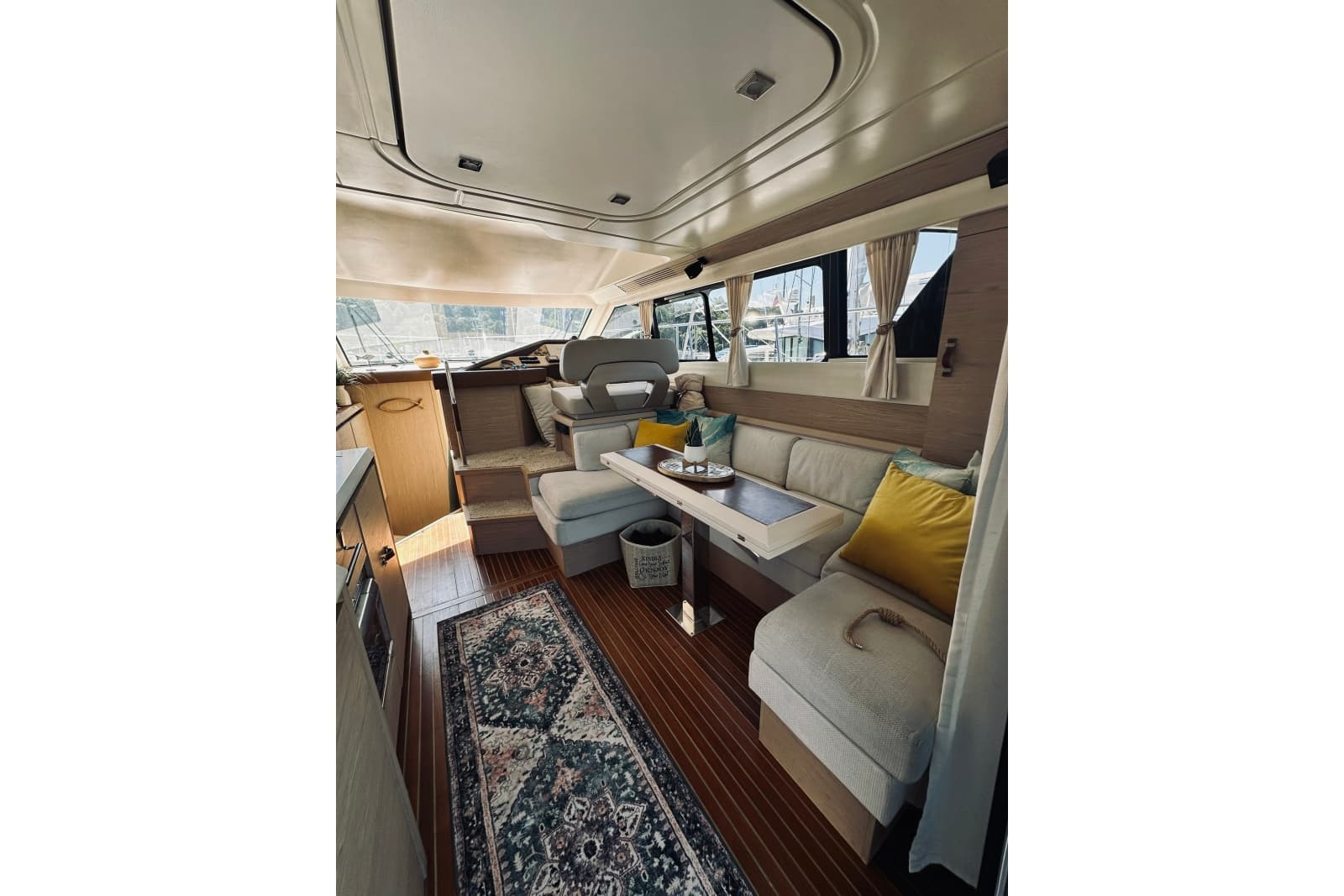 2016 Monte Carlo Yachts MC4