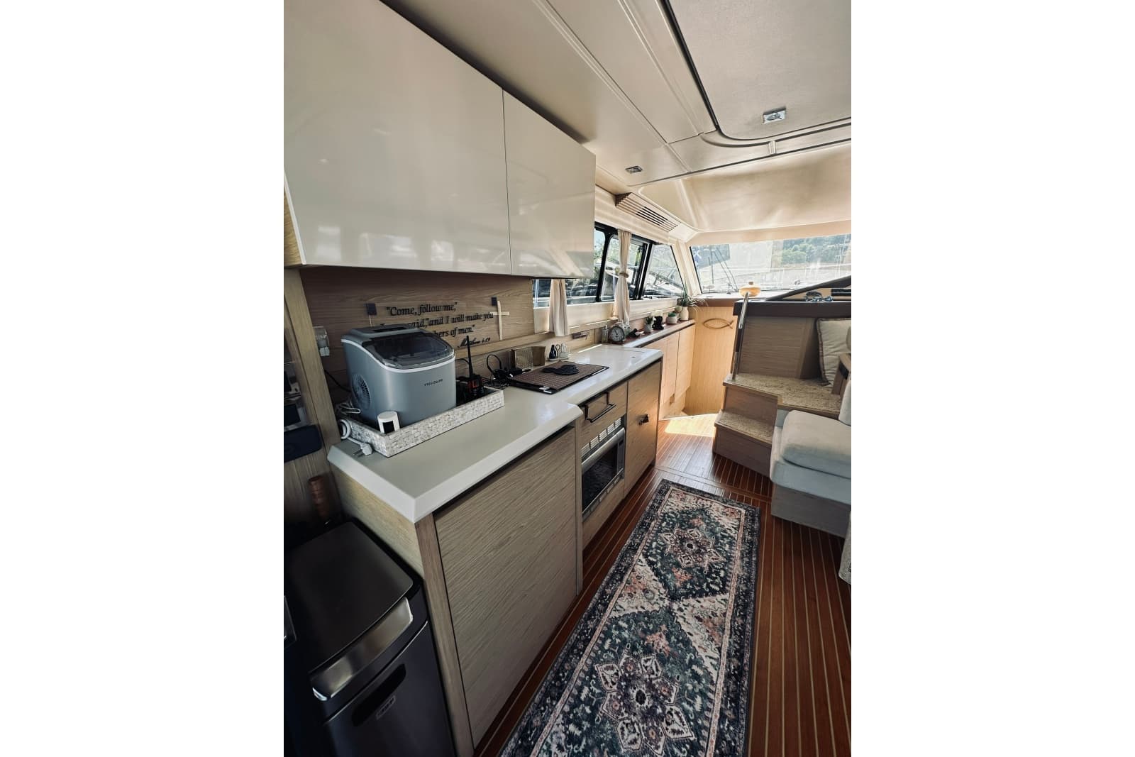 2016 Monte Carlo Yachts MC4