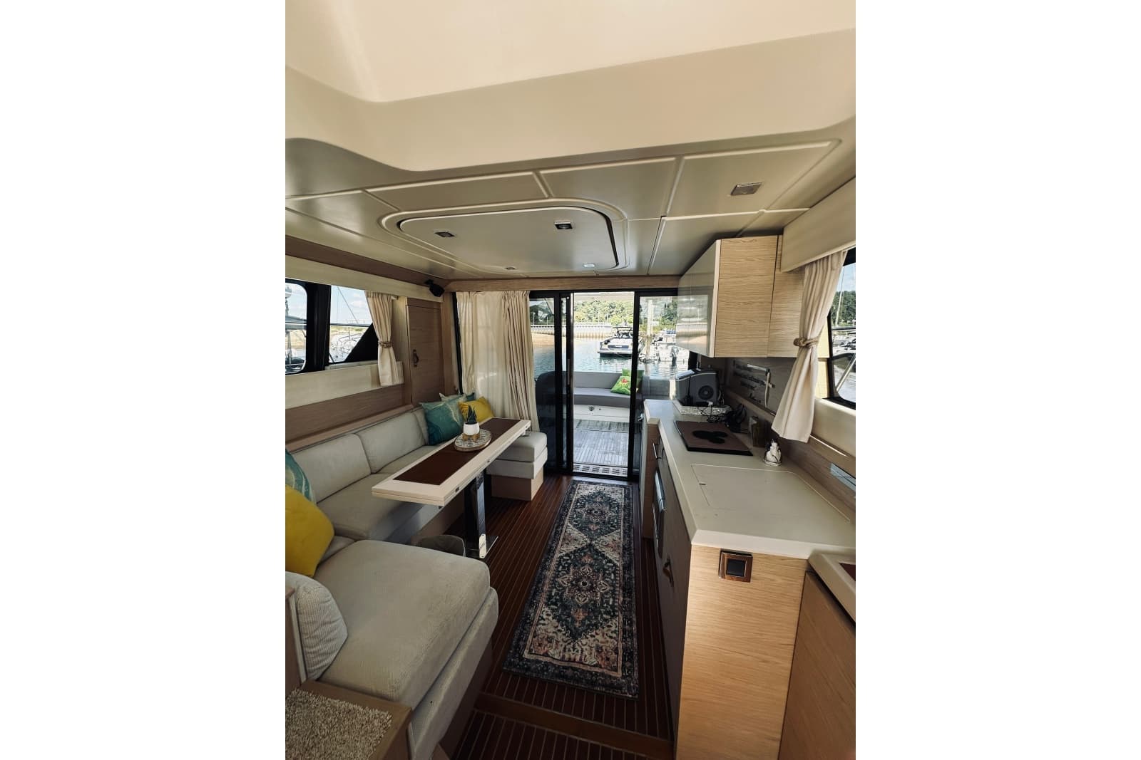 2016 Monte Carlo Yachts MC4