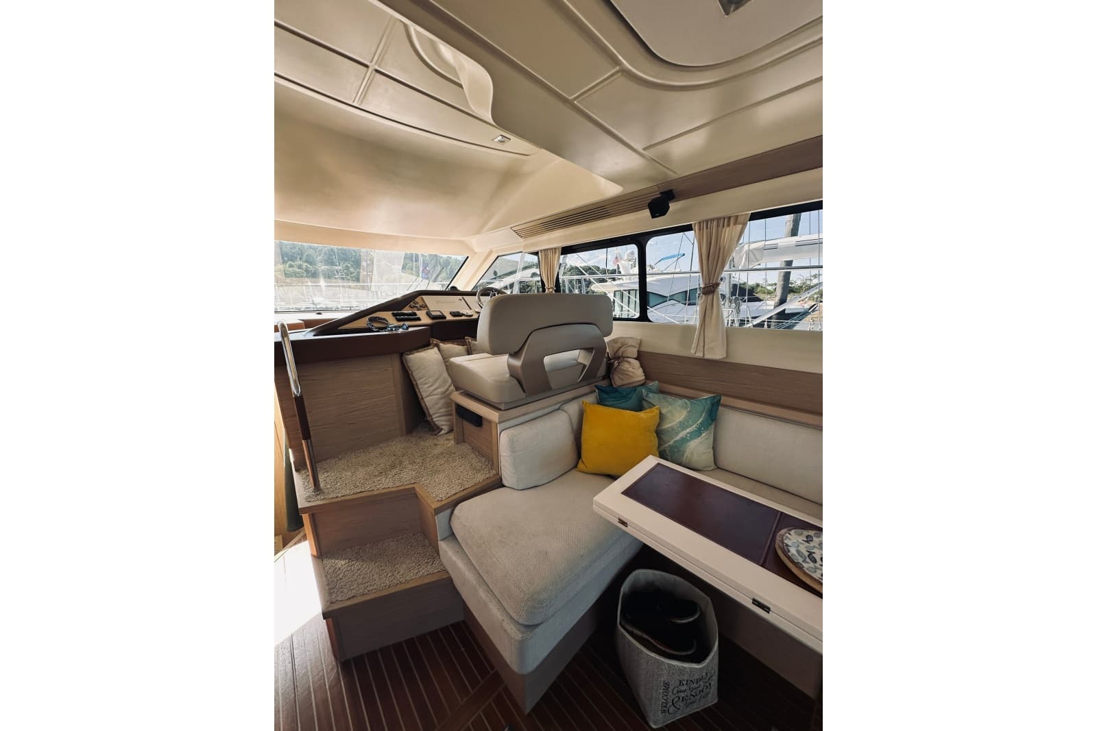 2016 Monte Carlo Yachts MC4