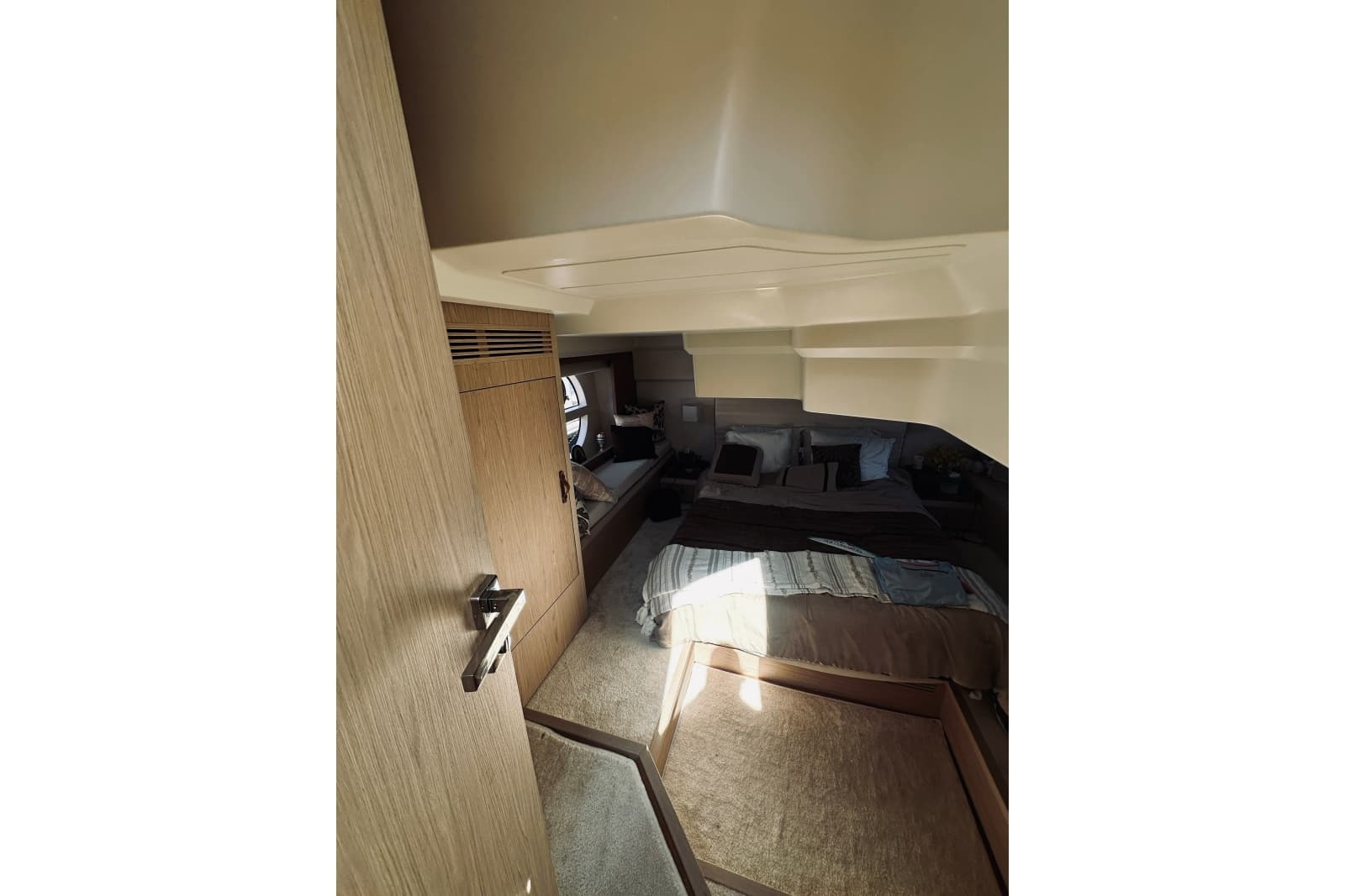 2016 Monte Carlo Yachts MC4