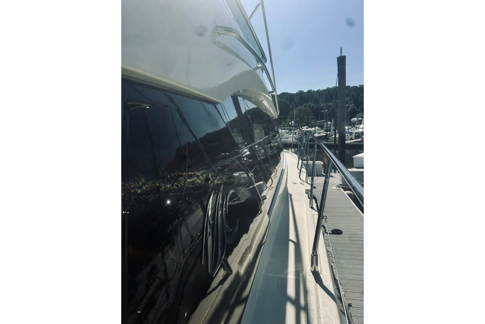 2016 Monte Carlo Yachts MC4