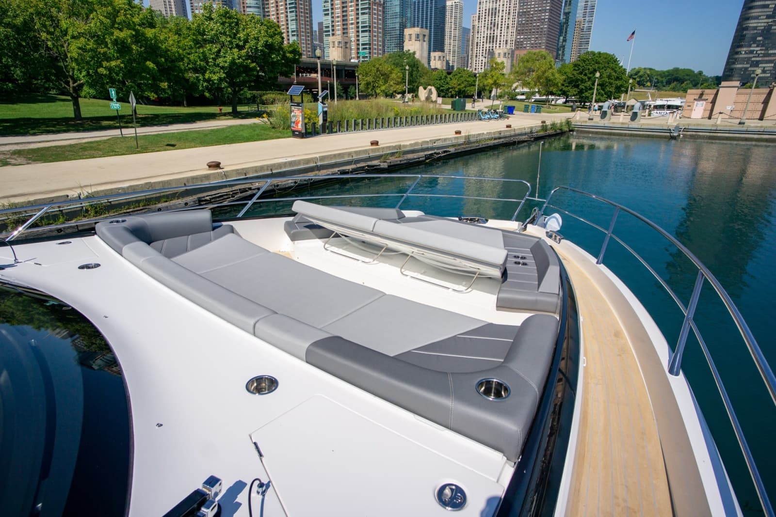 2023 Sunseeker Predator 65