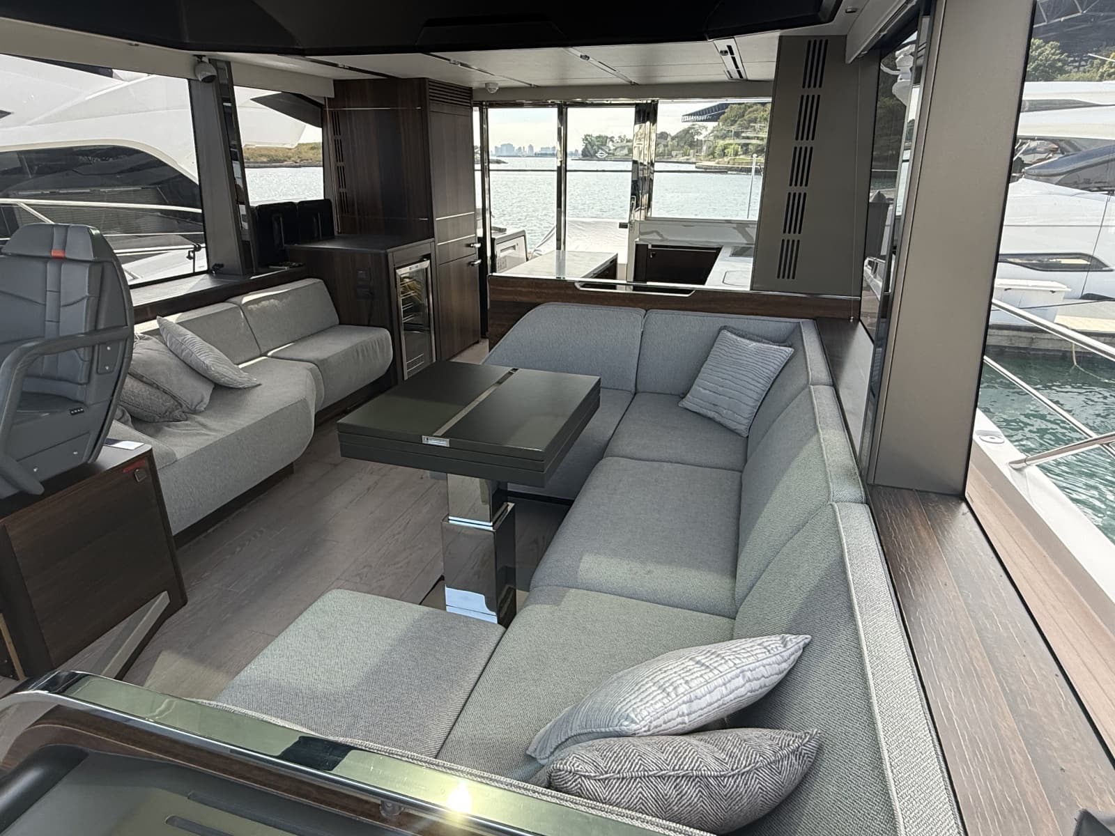 2023 Sunseeker Predator 65