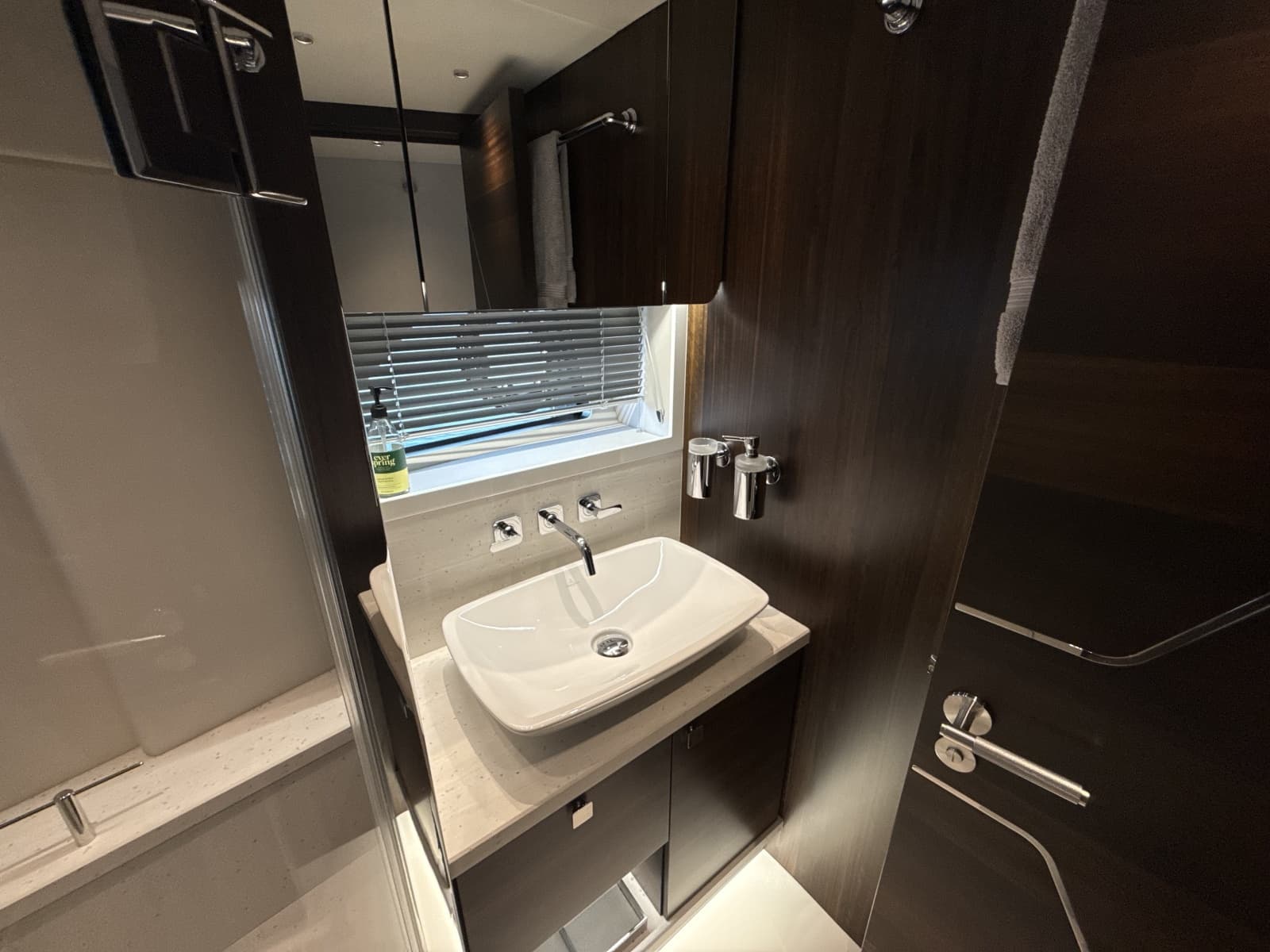 2023 Sunseeker Predator 65
