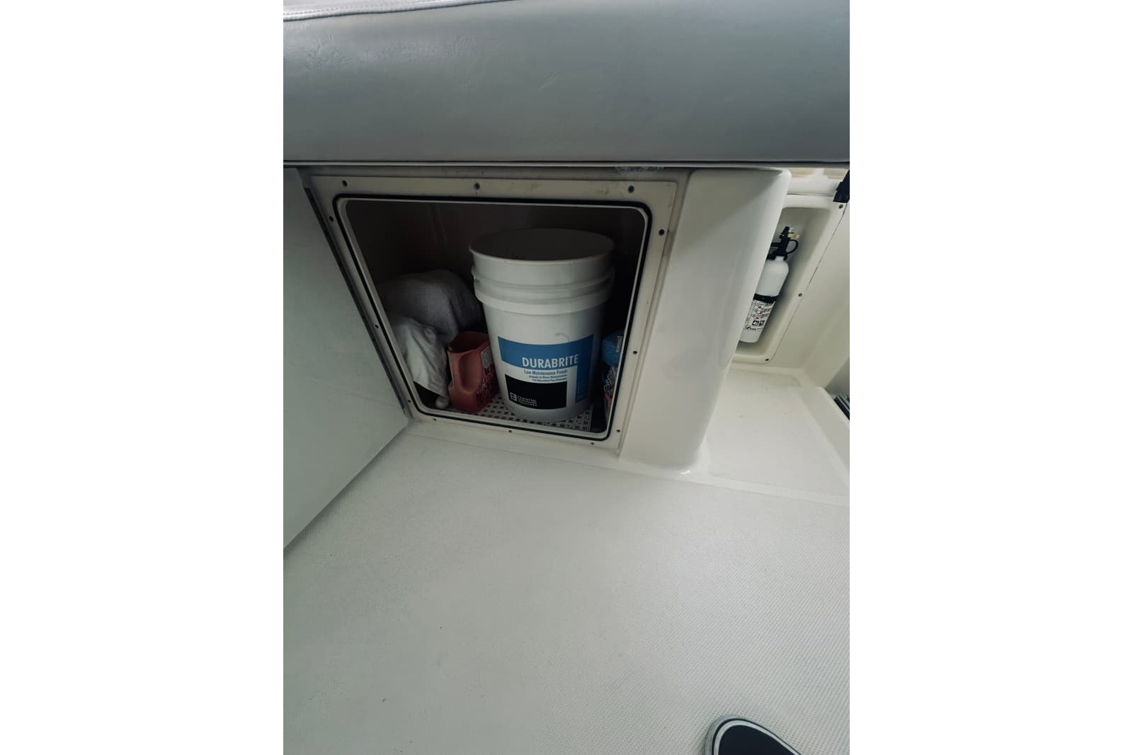 2008 Pursuit 335 Offshore