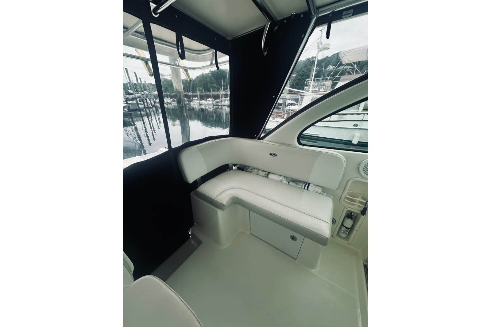 2008 Pursuit 335 Offshore