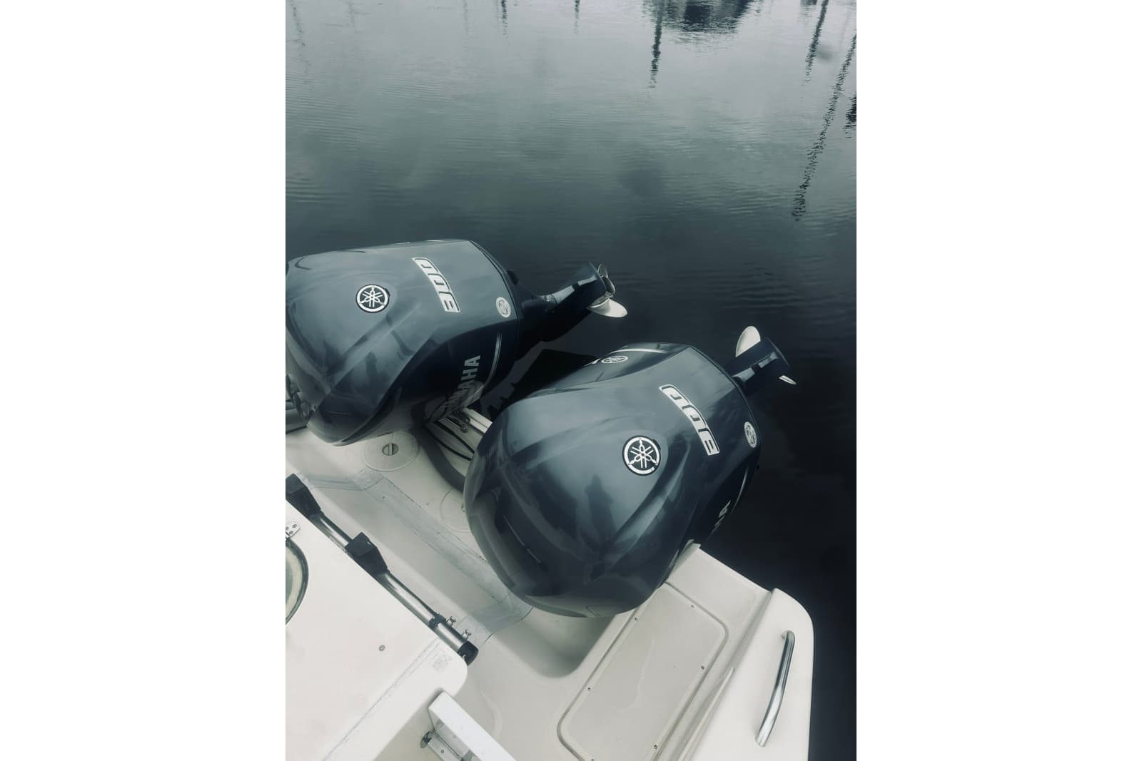 2008 Pursuit 335 Offshore