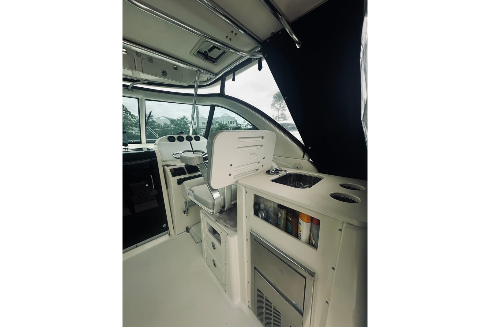 2008 Pursuit 335 Offshore