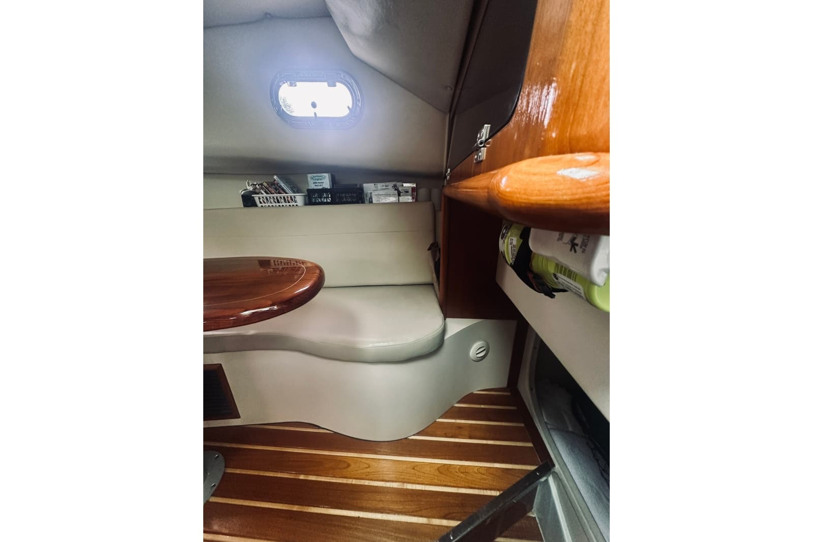 2008 Pursuit 335 Offshore