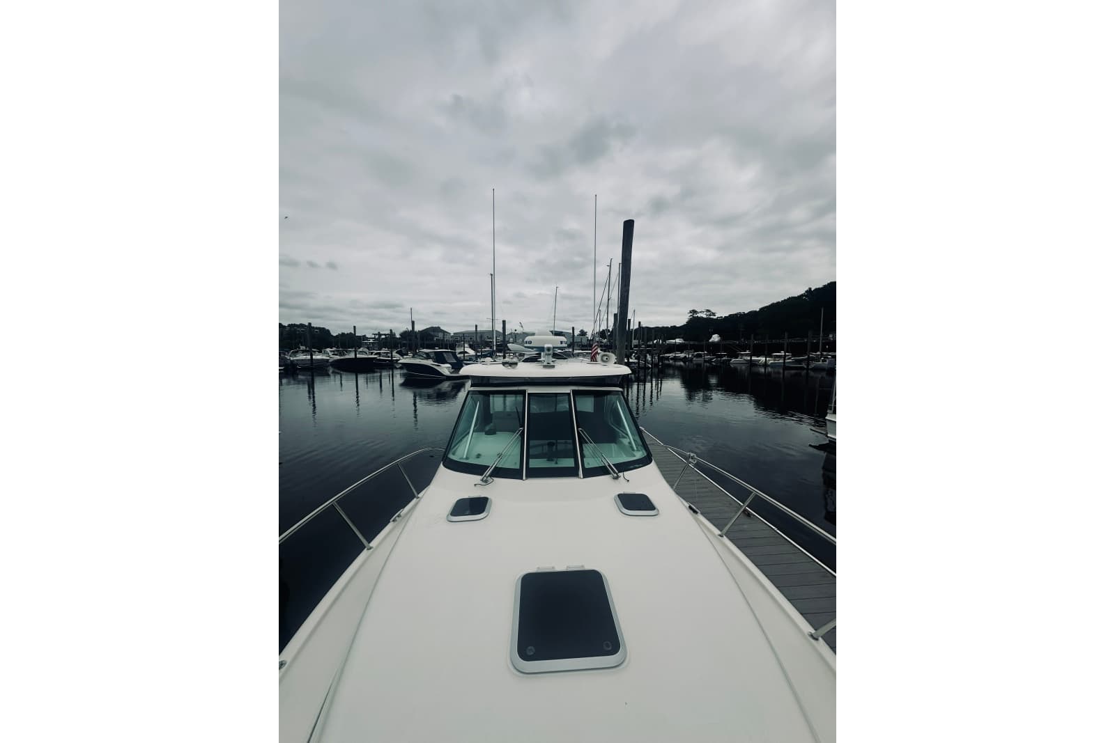 2008 Pursuit 335 Offshore