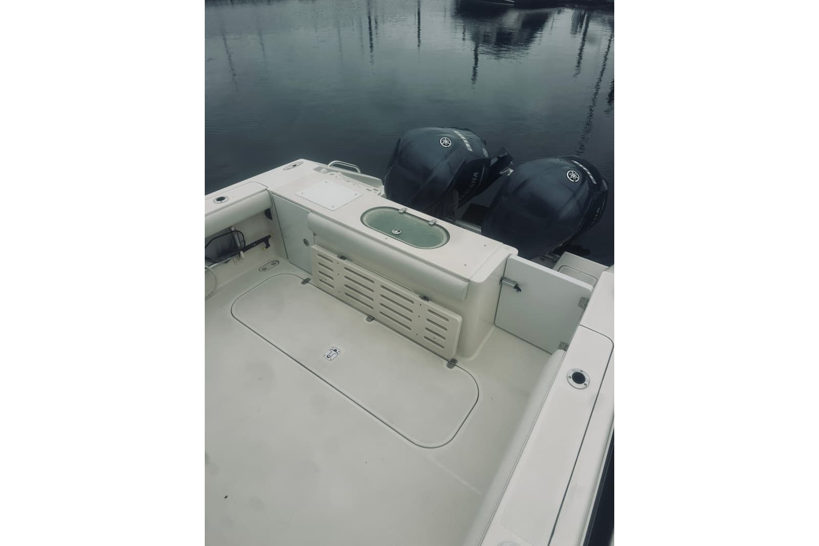 2008 Pursuit 335 Offshore