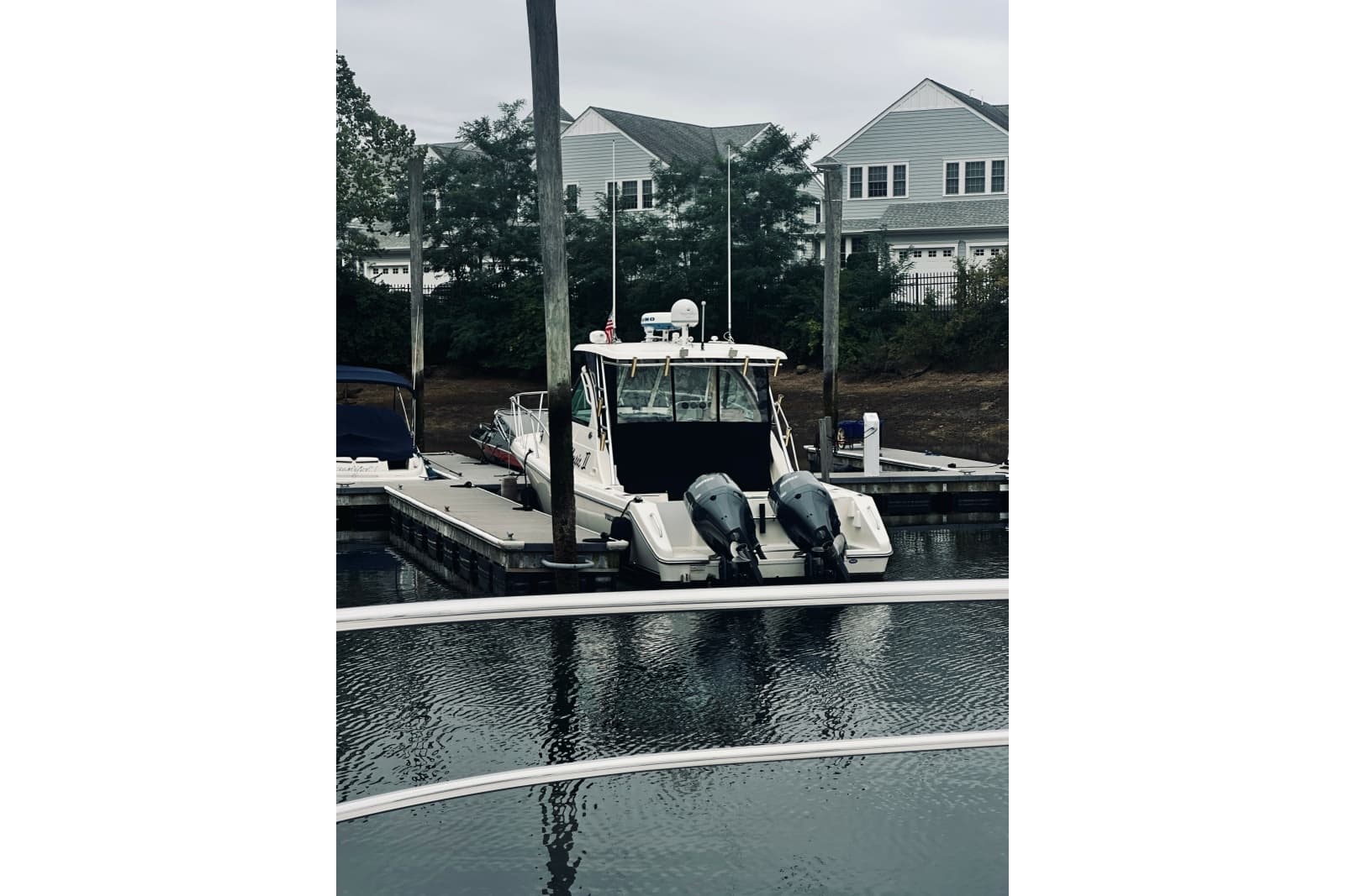 2008 Pursuit 335 Offshore