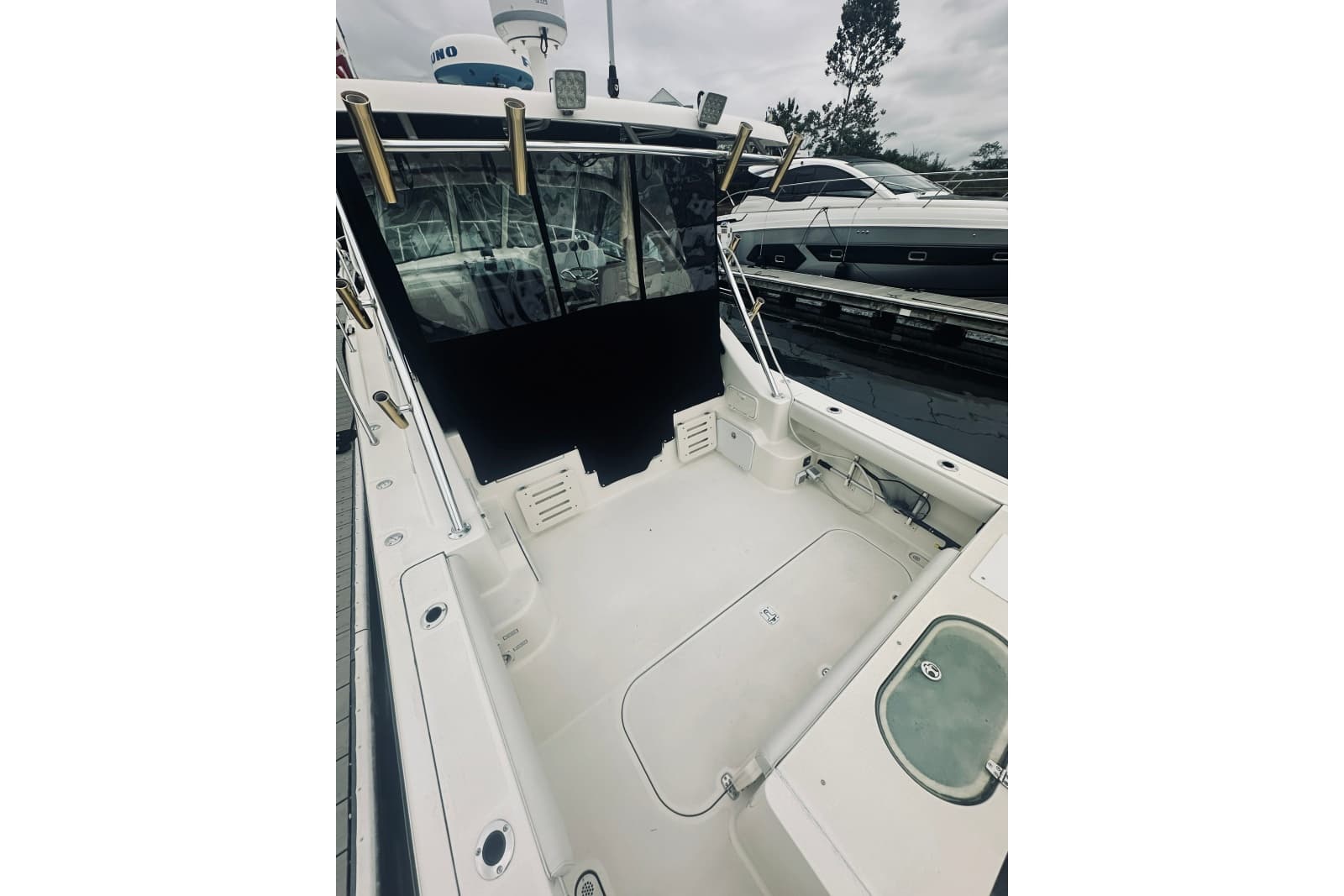 2008 Pursuit 335 Offshore