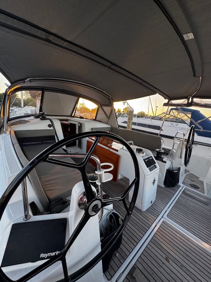 2022 Jeanneau 440