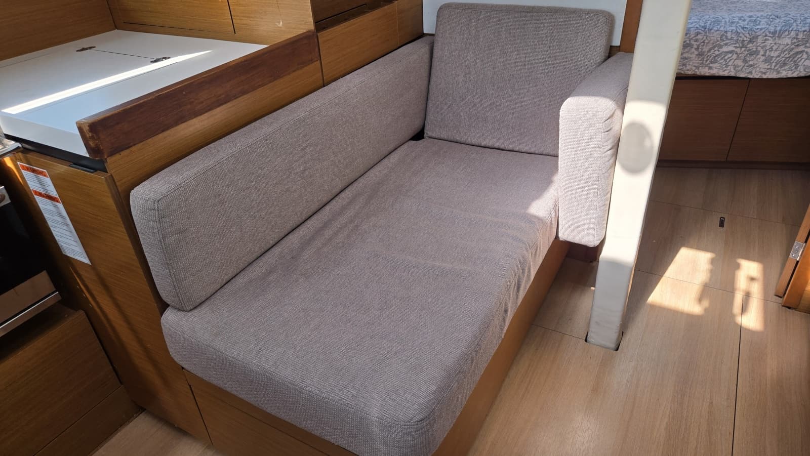 2020 Jeanneau Sun Odyssey 410