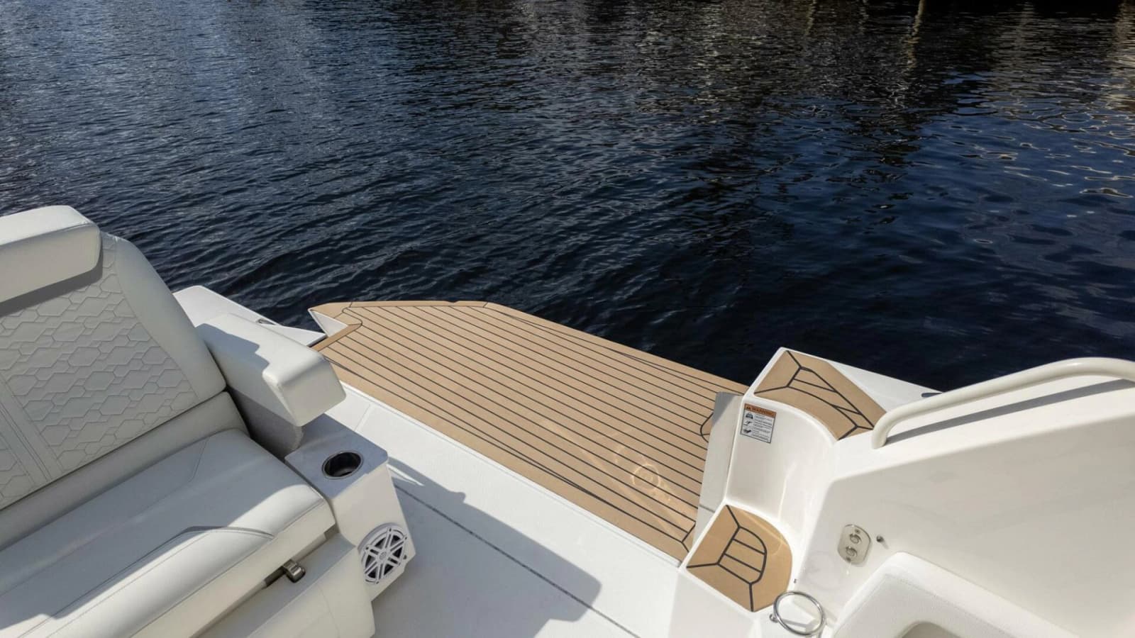 2022 Tiara Yachts 43 LE