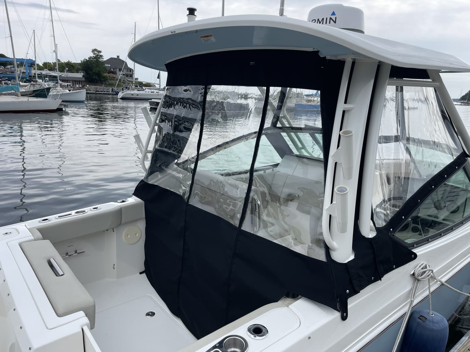 2023 Boston Whaler 