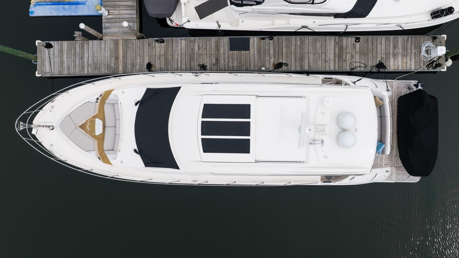 2018 Sea Ray L550