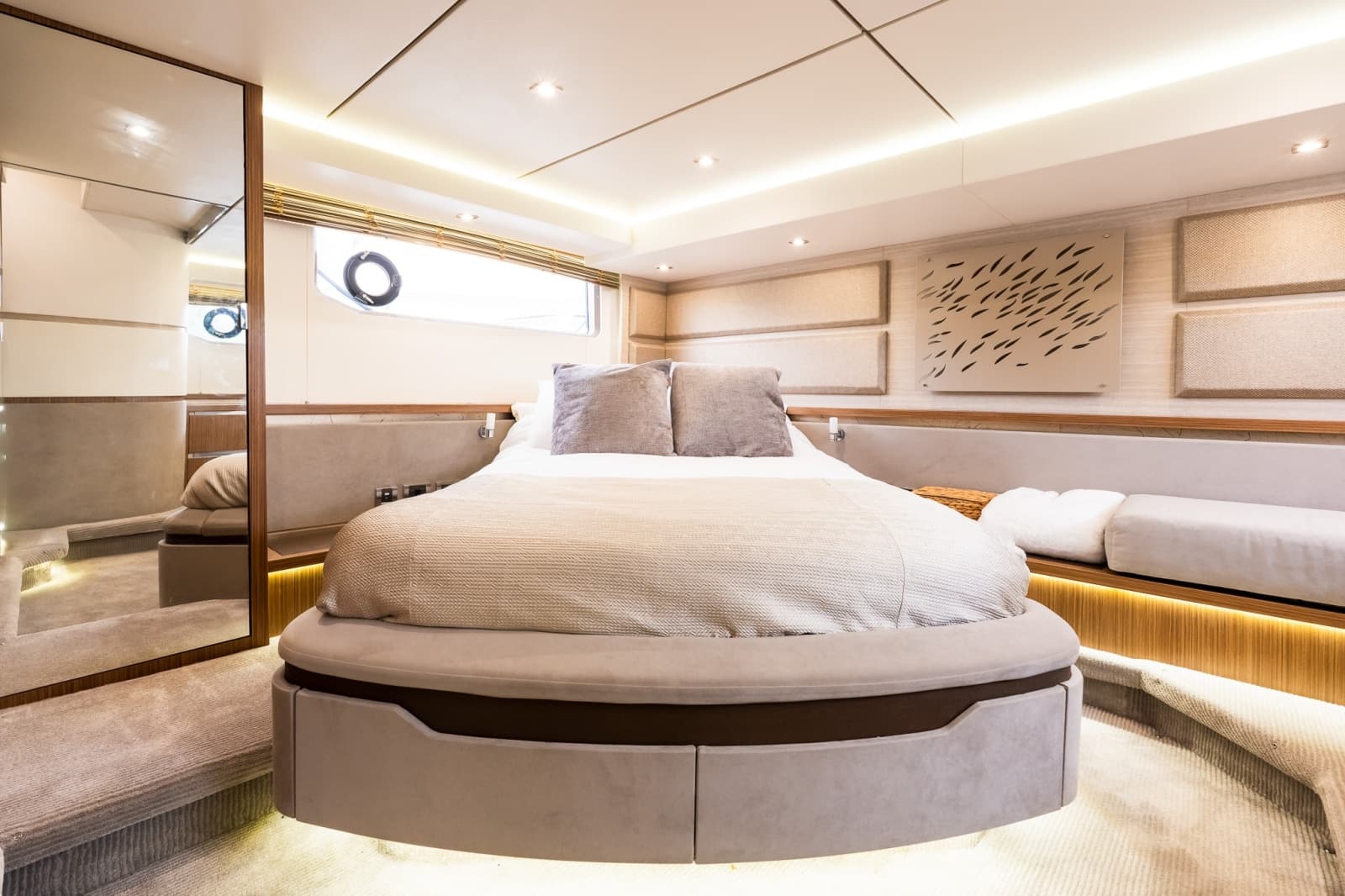 2018 Sea Ray L550