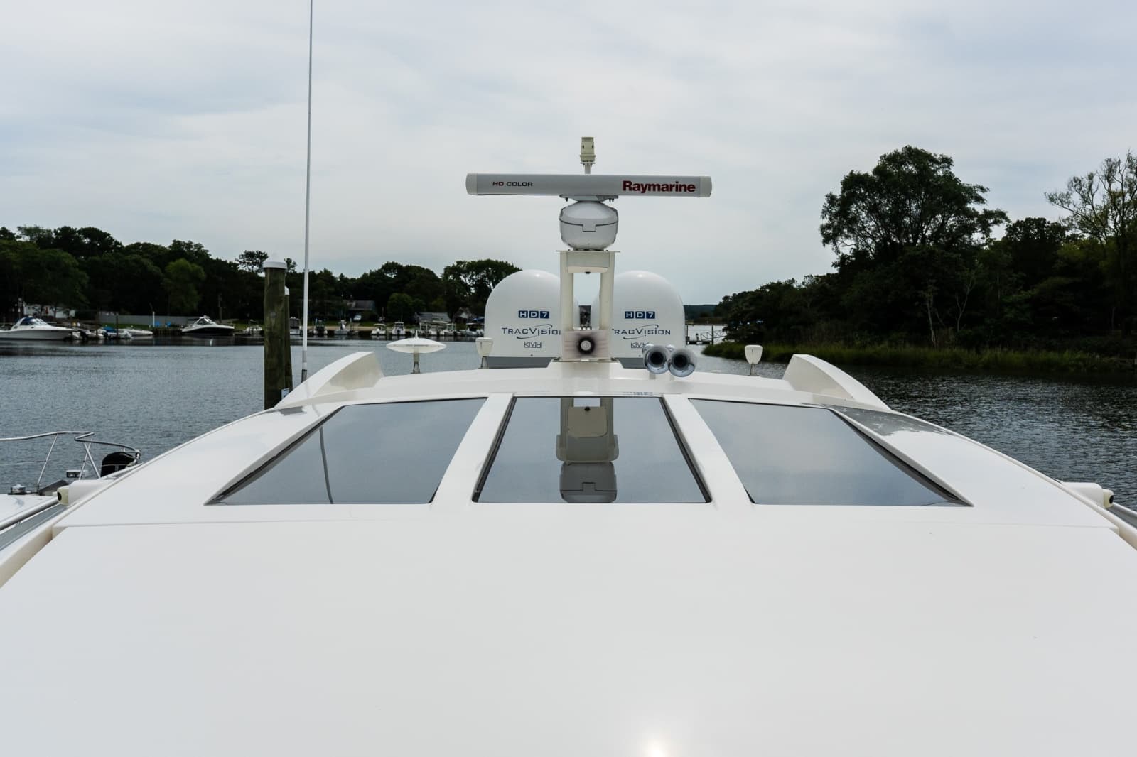 2018 Sea Ray L550