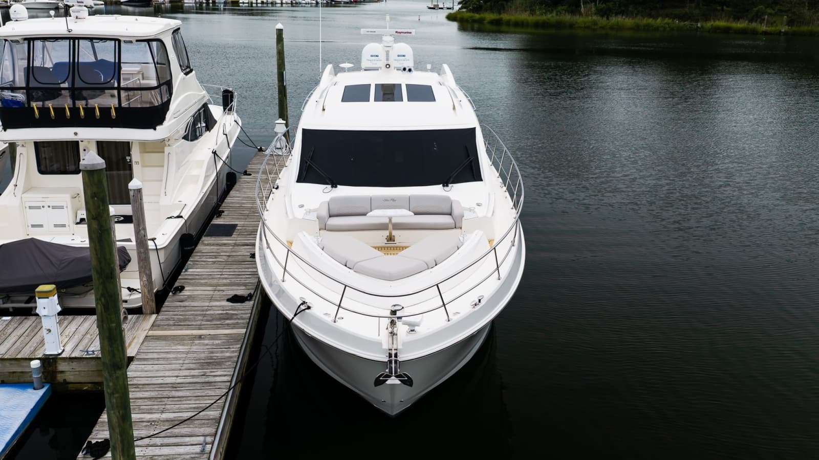 2018 Sea Ray L550