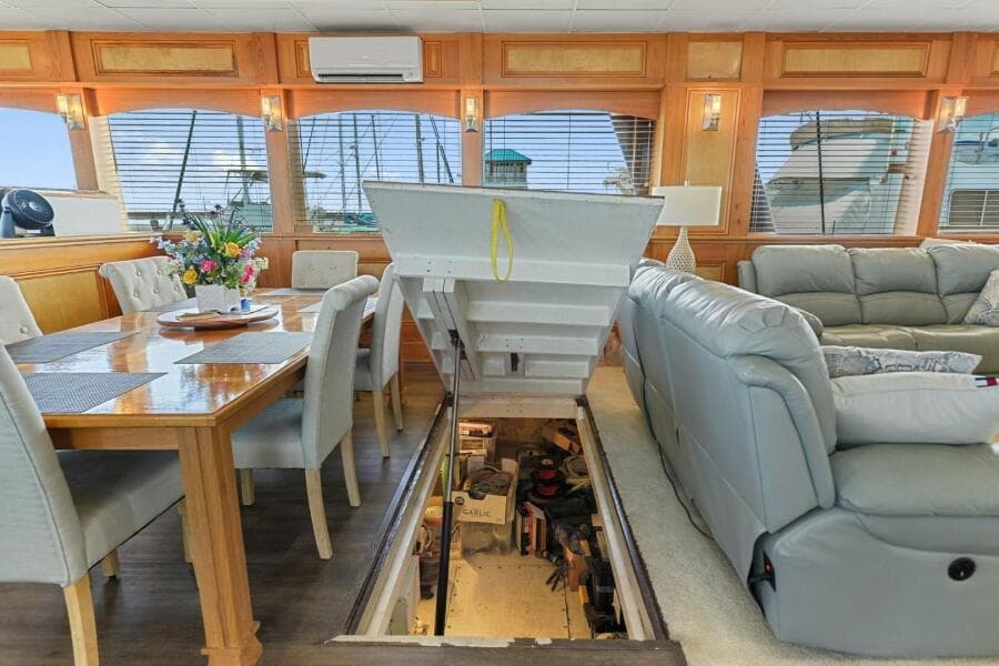 2018 Avenger Luxury Catamaran Coastal Cruiser