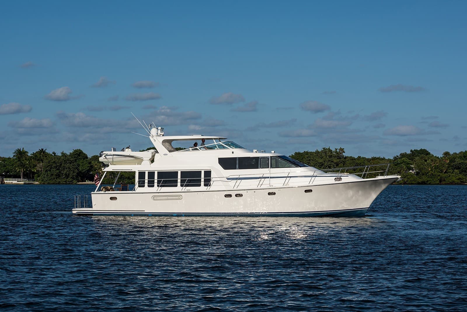 2004 Pacific Mariner Pilothouse