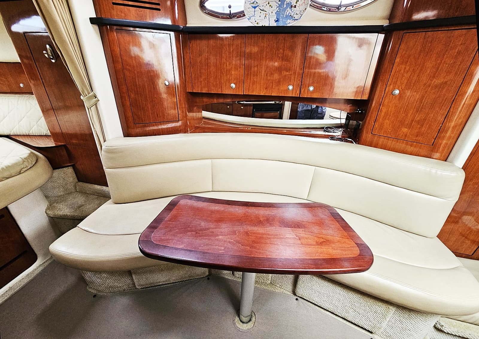 2007 Sea Ray 320